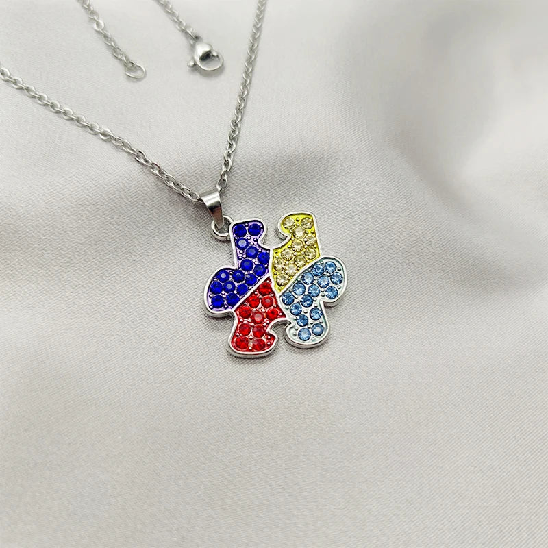 Manufacturer Enamel Jigsaw Puzzle Pieces Charm Autism Speaks Awareness Necklace Jewelry Rhinestone Pendant Necklaces