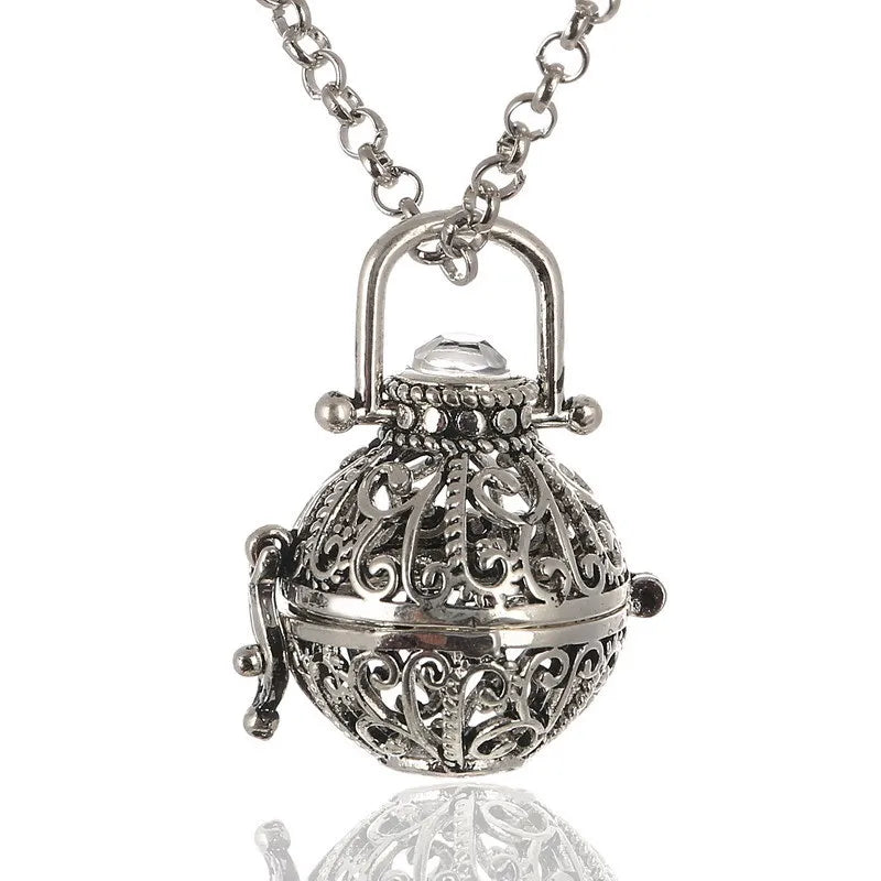 Aromatherapy Perfume Essential Oil Necklace Brass Smell Good Aroma Oil Diffuser Pendant Necklaces Gift Fashion Jewelry for Women
