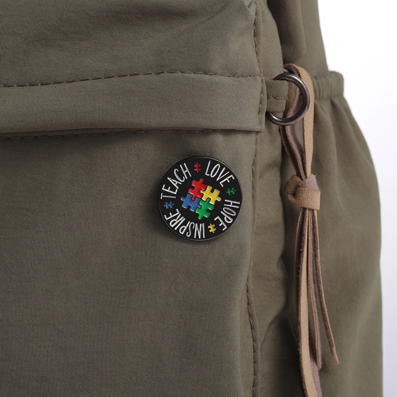 Autism Awareness Teacher Enamel Pins Teach Accept Understand Love Brooches Lapel Badge Rainbow Picture Puzzle Pin for Autism