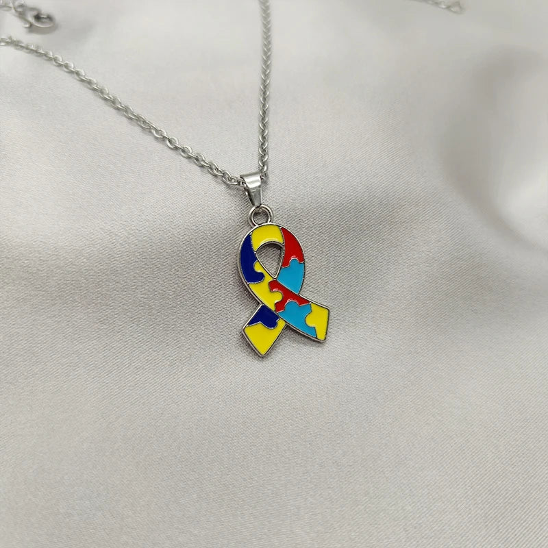 Manufacturer Enamel Jigsaw Puzzle Pieces Charm Autism Speaks Awareness Necklace Jewelry Rhinestone Pendant Necklaces