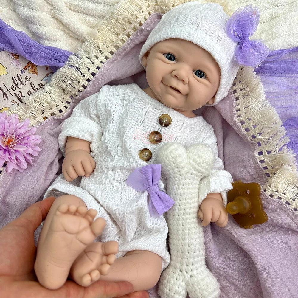 17Inch Adorable Cherubic Cheeks Reborn Doll Soft Washable Realistic Open Eyes  Skin Weighted Companion Baby Gifts