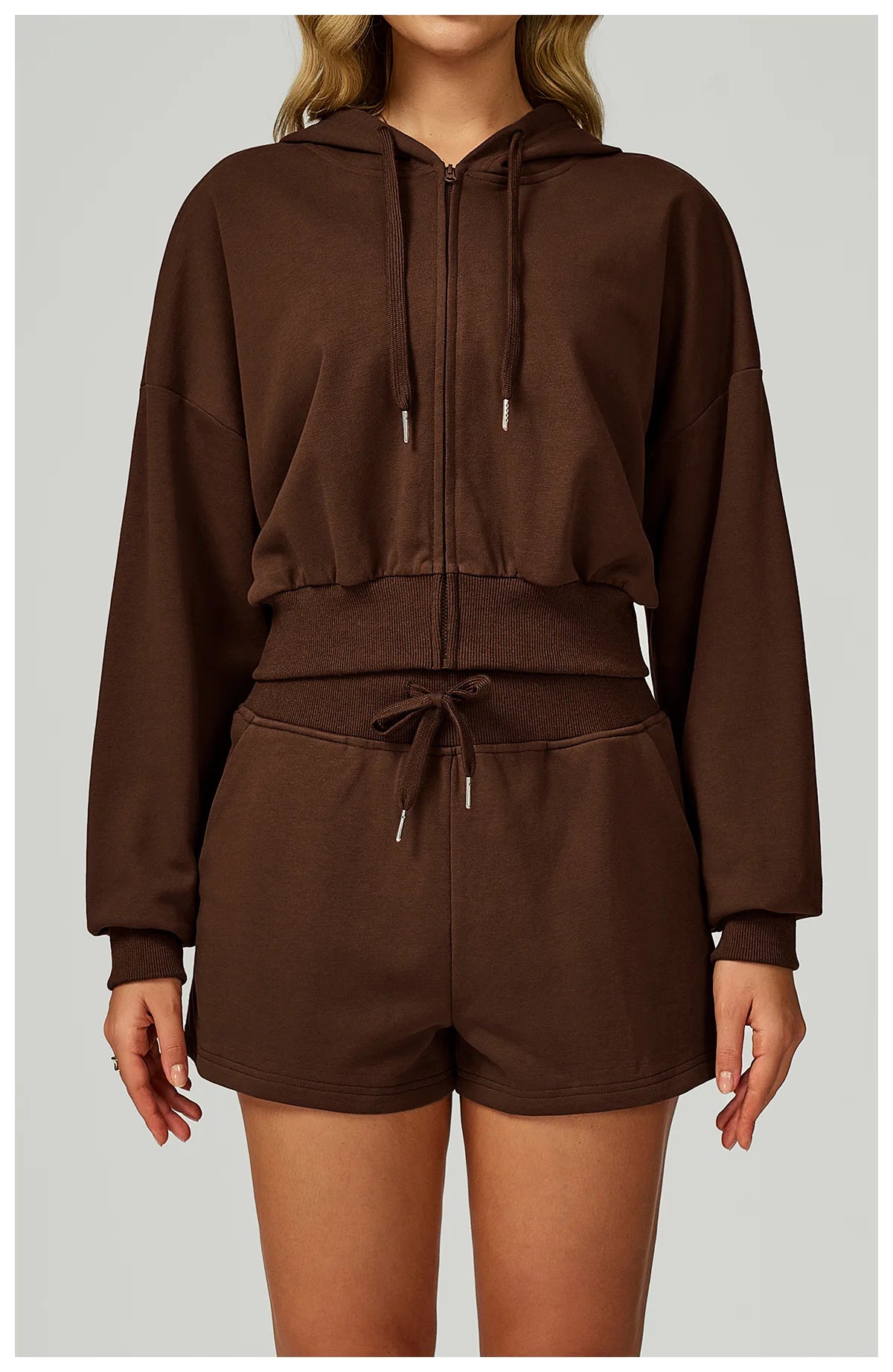 Women's Zippered Short Sweatshirt Hoodie for Autumn-Loose Fit Casual Sports Outfit for Running and Gym Wear