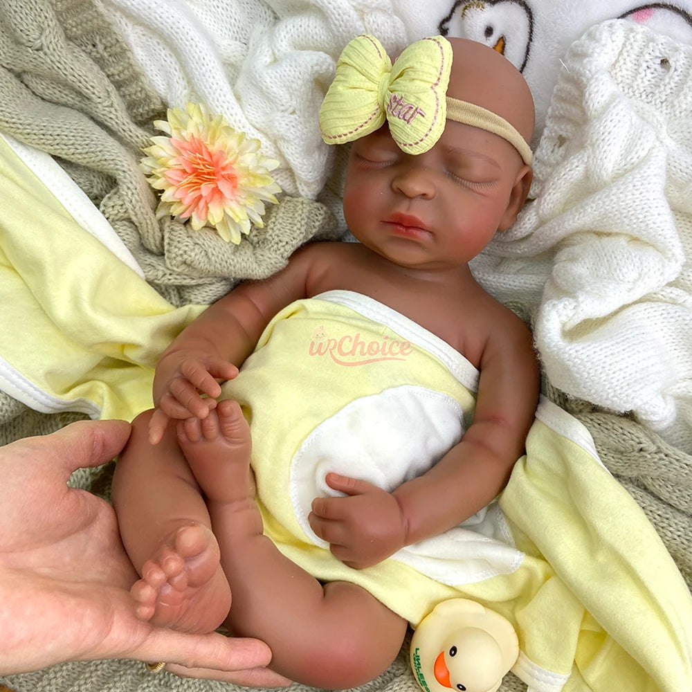 Wholesale  44CM Realistic Silicone Reborn Baby Dolls Girl  With Pacifier Veined Skin Photography Props  Accompany Baby Gifts