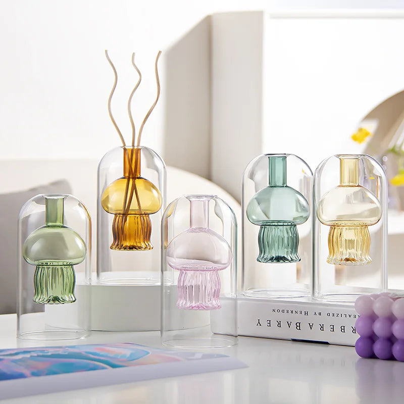 Non-fire Aromatherapy Jellyfish Style High Borosilicate Glass Ornament Diffuser Bottle