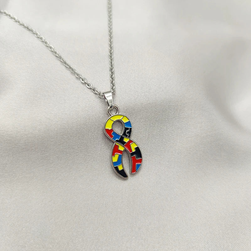 Manufacturer Enamel Jigsaw Puzzle Pieces Charm Autism Speaks Awareness Necklace Jewelry Rhinestone Pendant Necklaces