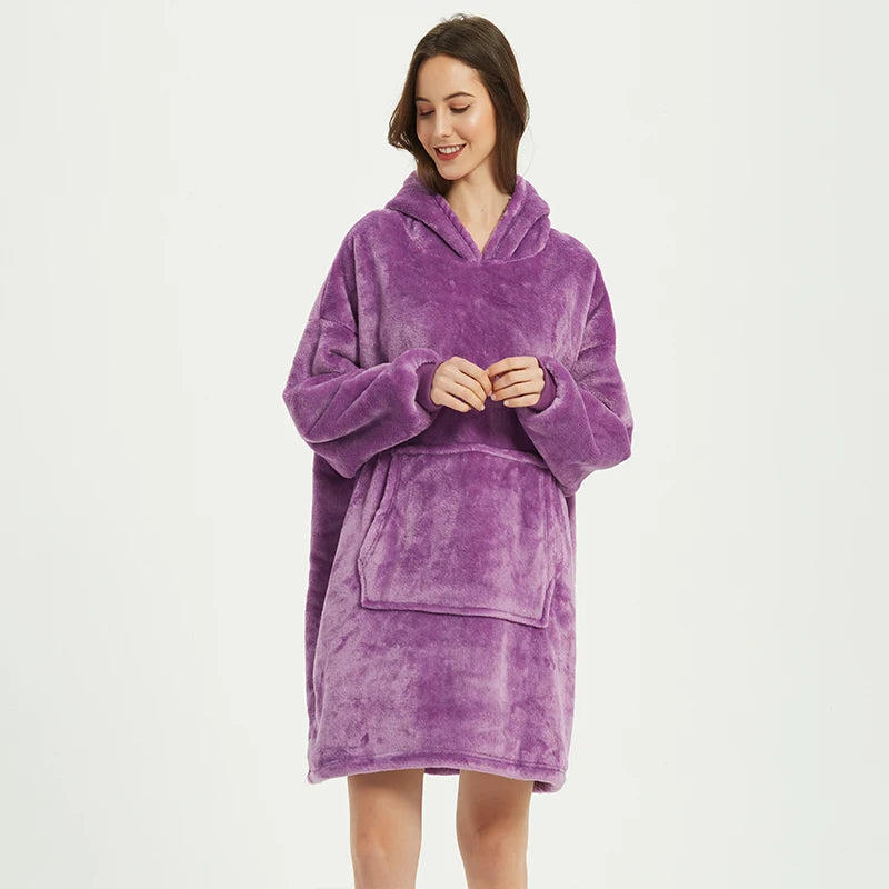 Winter Blanket Hoodie Oversized Warm Wearable Blankets 850grams Microfiber Plush Pullover Robe Fleece Blanket Sweatshirt Women