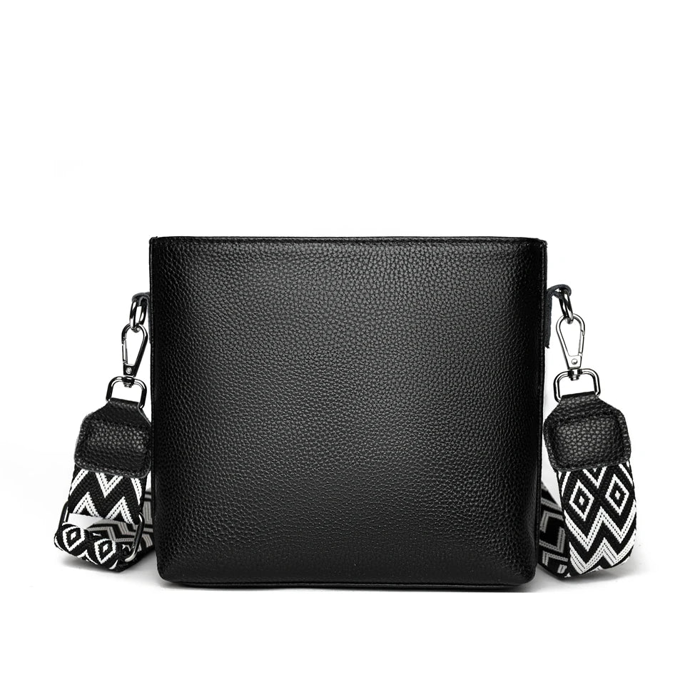 100% Genuine Leather Crossbody Bag Women Fashion Wide Strap Shoulder Bag Ladies Cowhide Messenger Bag Small Handbag and Purse