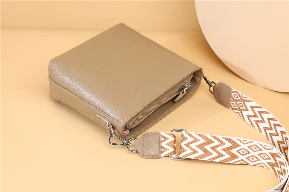 100% Genuine Leather Crossbody Bag Women Fashion Wide Strap Shoulder Bag Ladies Cowhide Messenger Bag Small Handbag and Purse