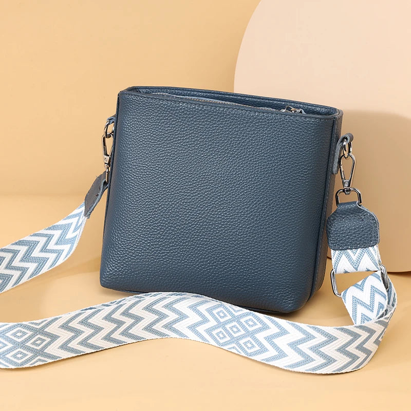100% Genuine Leather Crossbody Bag Women Fashion Wide Strap Shoulder Bag Ladies Cowhide Messenger Bag Small Handbag and Purse