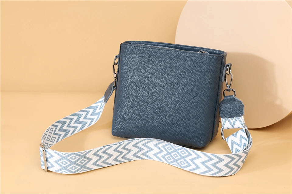 100% Genuine Leather Crossbody Bag Women Fashion Wide Strap Shoulder Bag Ladies Cowhide Messenger Bag Small Handbag and Purse