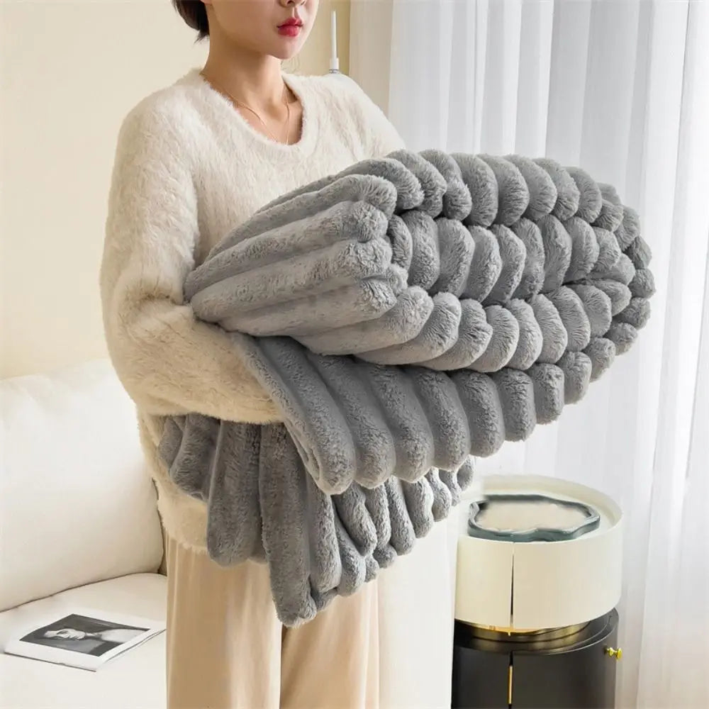 New Double Sided Warm Blanket Warm Breathable Throw Blanket Skin-Friendly Solid Color Striped Blankets