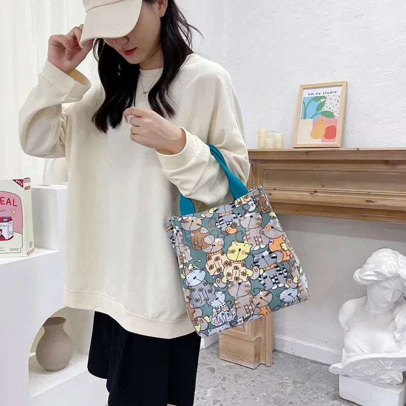 Fashion Fashionable Top-handle Bag with Cute Cat Pattern Portable Bag for Women Retro Art Hand Bag Shopping